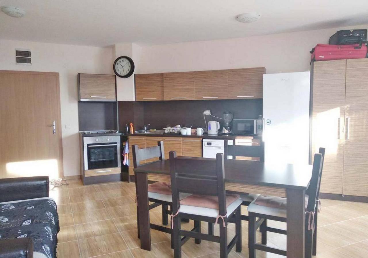 Sky Dreams Apartment Sveti Vlas Esterno foto