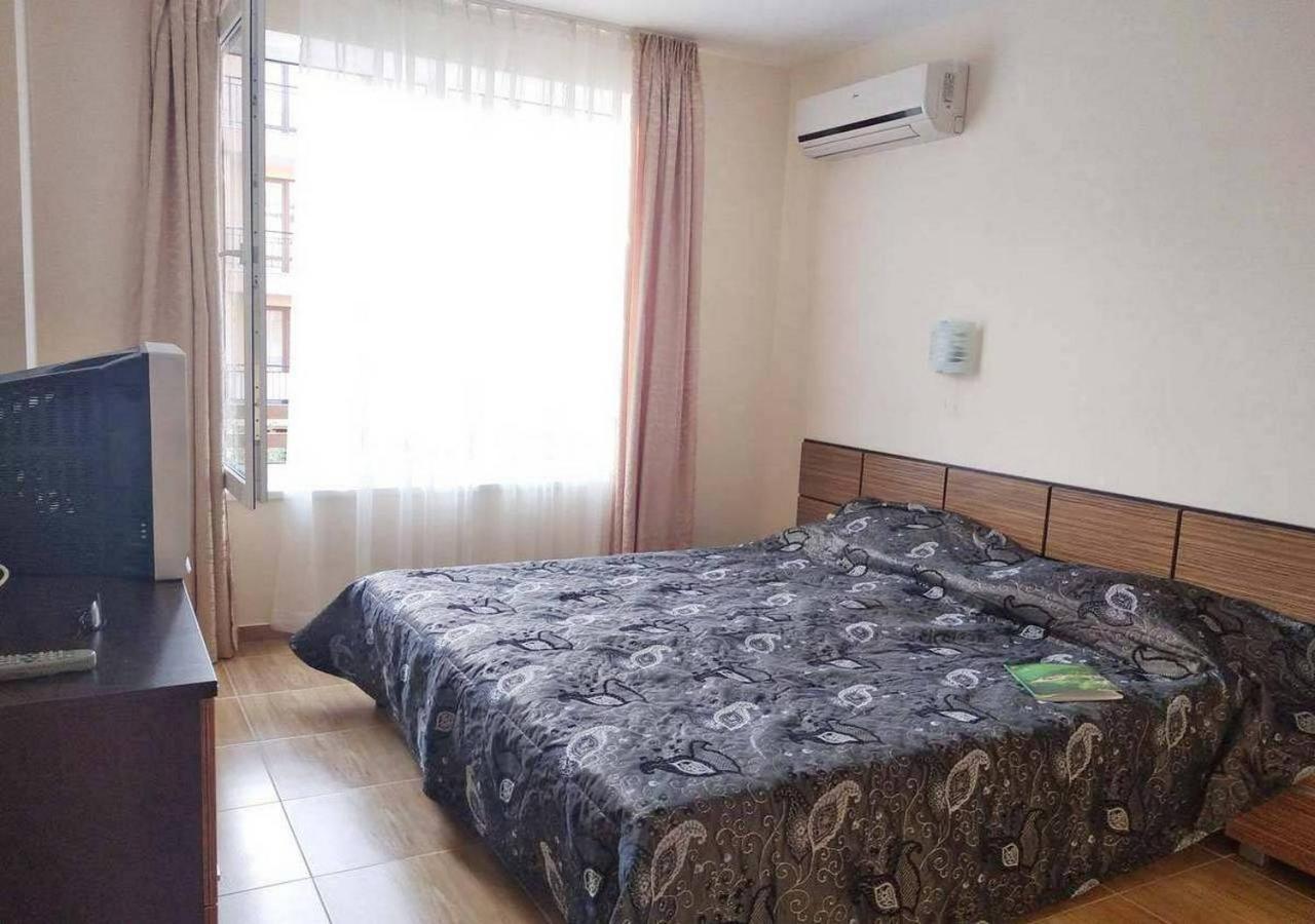 Sky Dreams Apartment Sveti Vlas Esterno foto